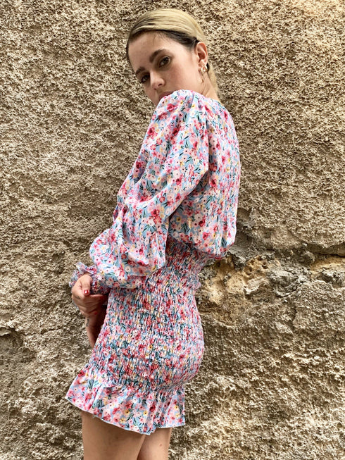 Abito fantasia floreale arricciato con scollo profondo